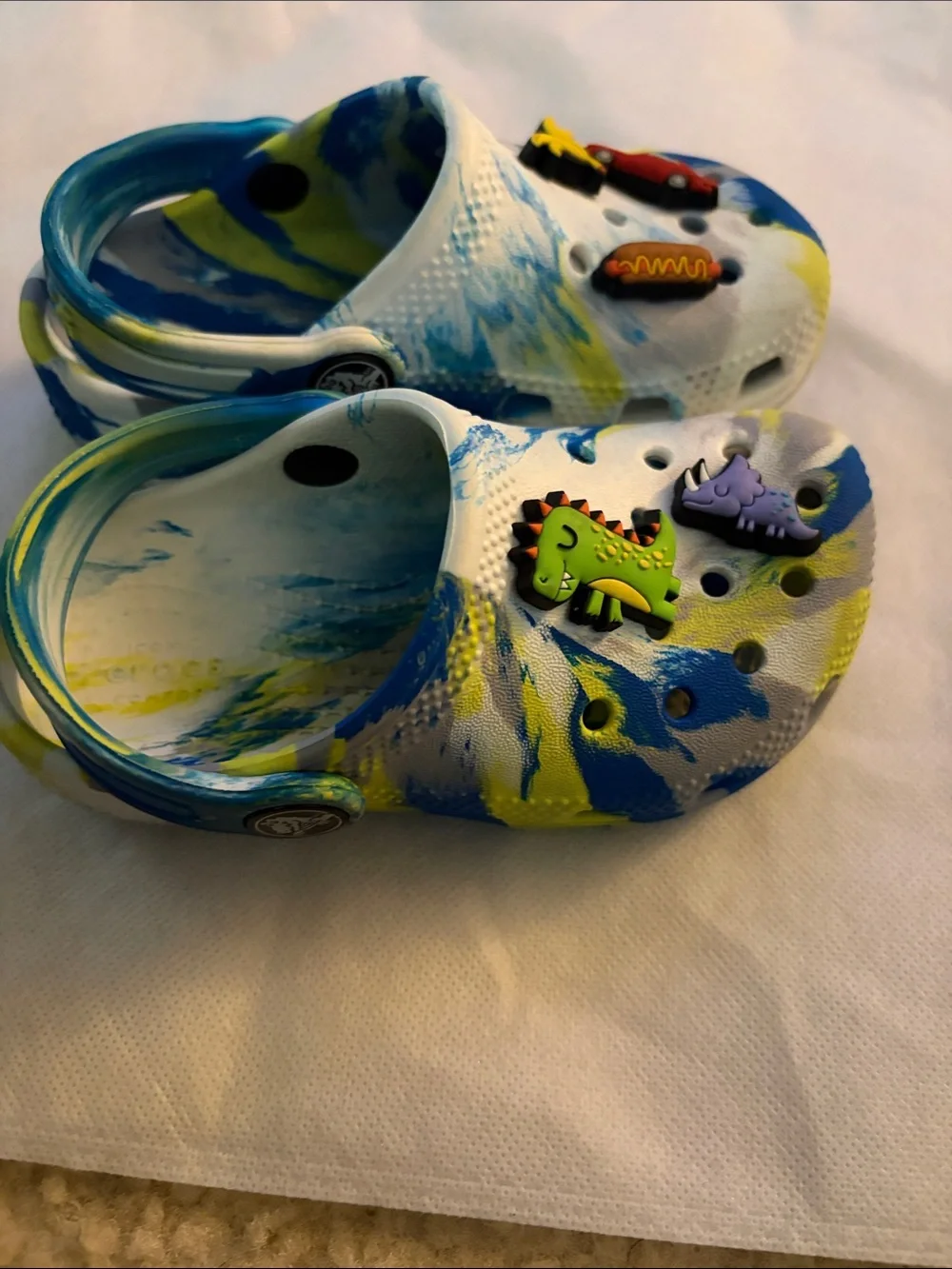 Crocs Classic Marbled Clog Blue Yellow White Toddler Size C8 With Jibbitz Charms